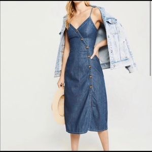 Abercrombie & Fitch Chambray Dress